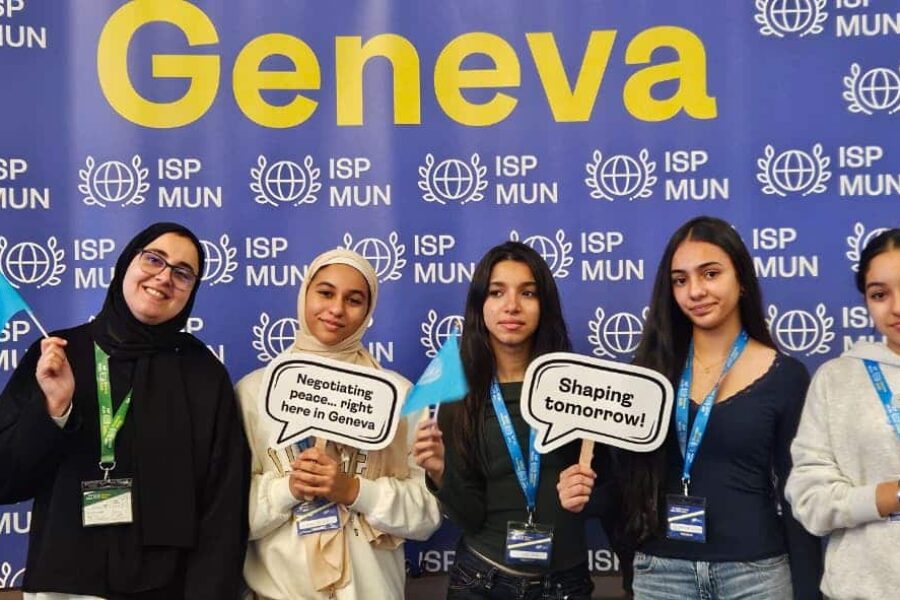 Quatre élèves de Charles Péguy reviennent du MUN Genève